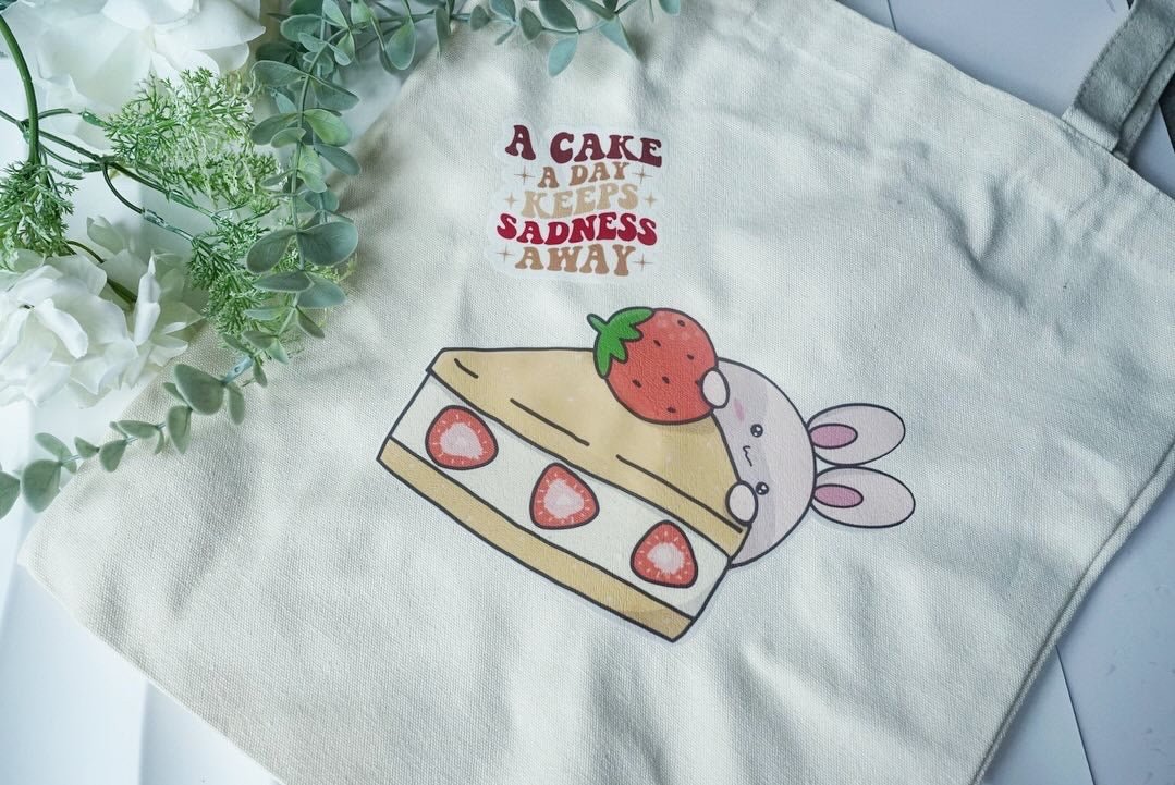 Tote Bag - Strawberry Cake Hide & Seek - NYU NYU