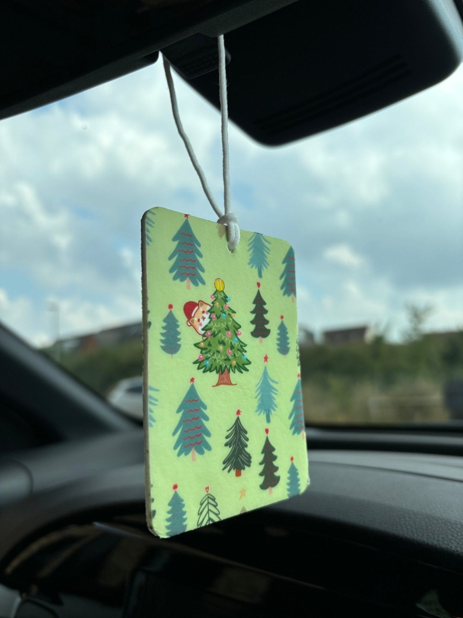 Car Air Freshener - Christmas Tree Shiba Inu - NYU NYU